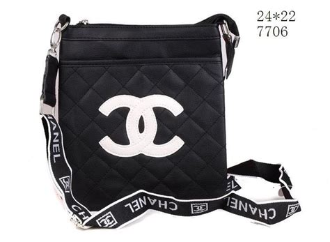 sacoche homme chanel